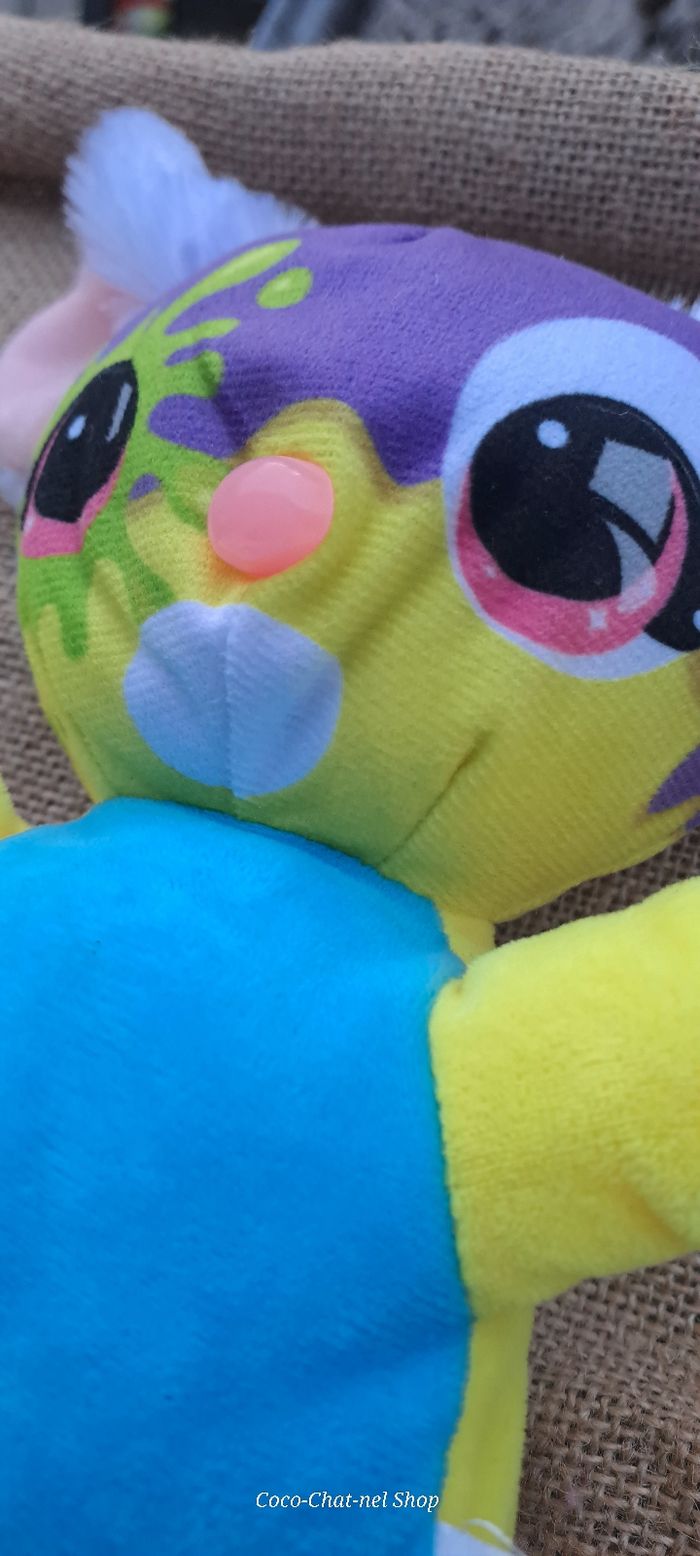 Peluche kawaii coloré - photo numéro 2