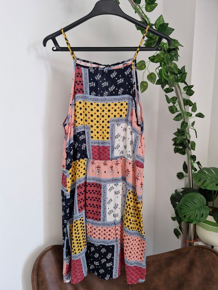 Magnéfique robe multicolore en motif fleuri 100% viscose taille 36 eve girl - photo numéro 3