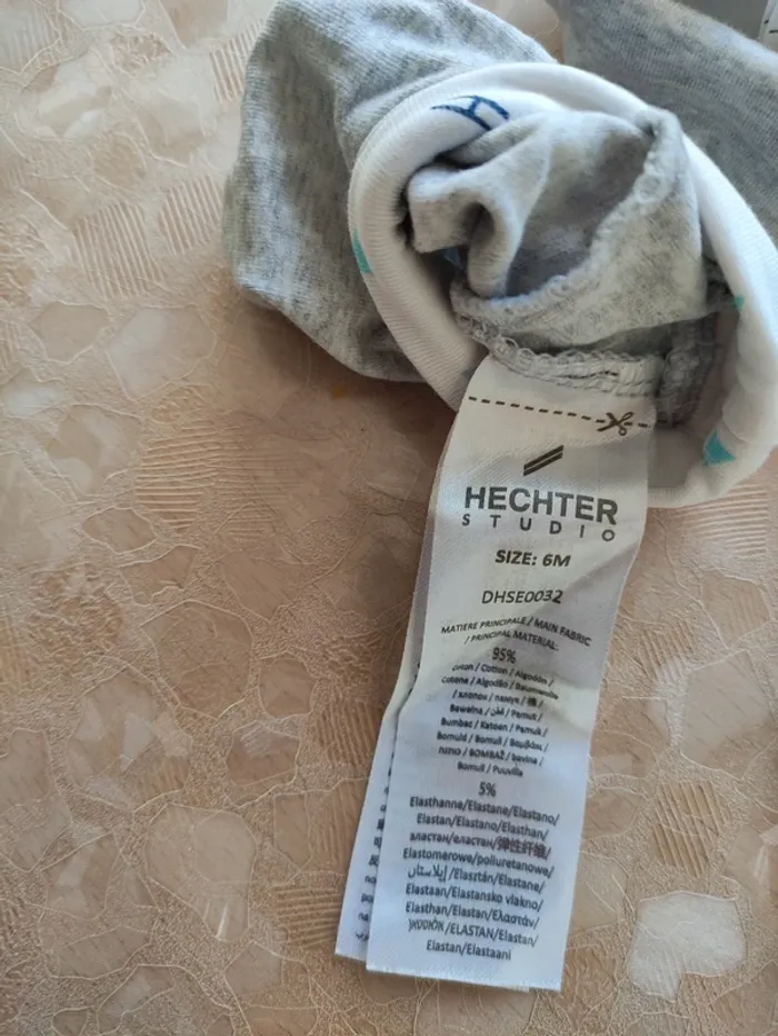 Lot ensemble bonnet et chaussons - photo numéro 4