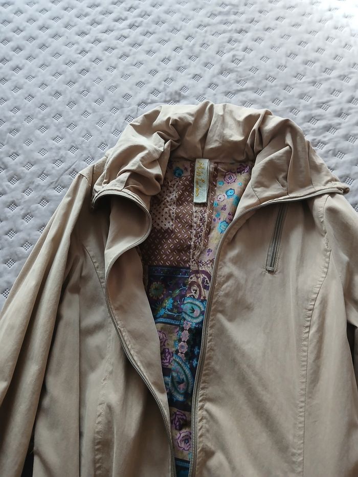 Trench - photo numéro 3