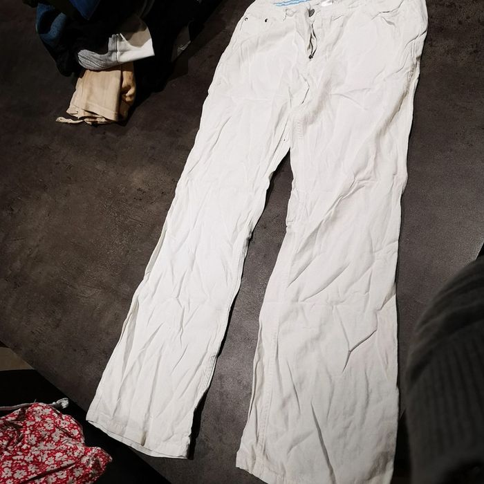 Pantalon blanc en lin - photo numéro 3