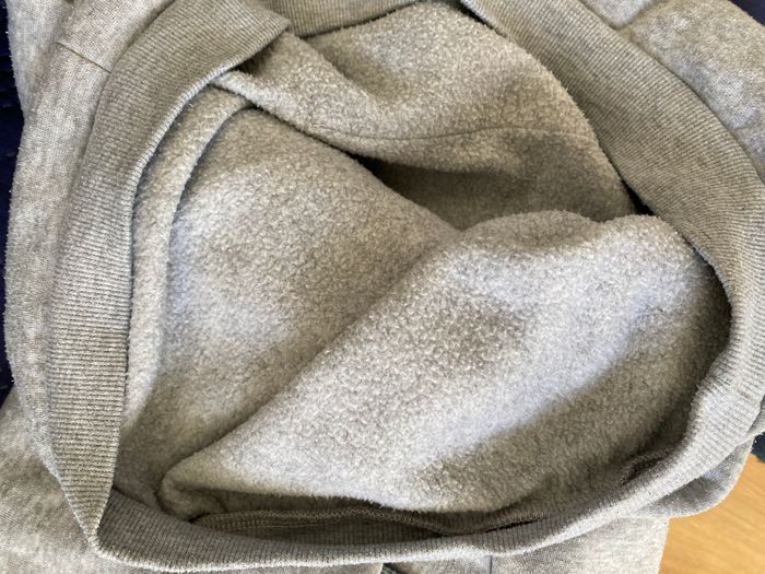 Sweet à capuche taille S - photo numéro 4