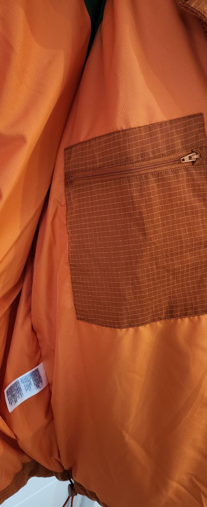 Doudoune Lacoste live neuve taille M disponible aussi en taille S/M - photo numéro 6