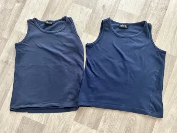 Lot de 2 débardeurs bleu marine taille 5 ans influx