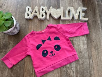 - Sweat Tissaia   - 3 mois - Très bon état