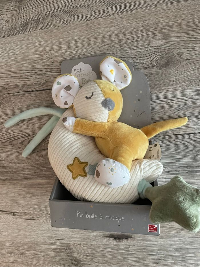 Boîte à musique souris et lune - photo numéro 2
