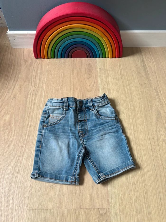 Short 2 ans
