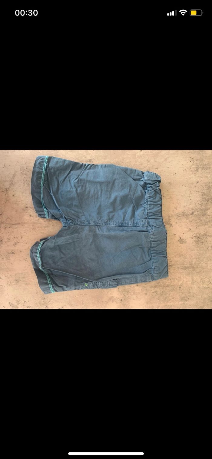 Lot pantalon et pantacourts de 3 à 9 mois - photo numéro 9