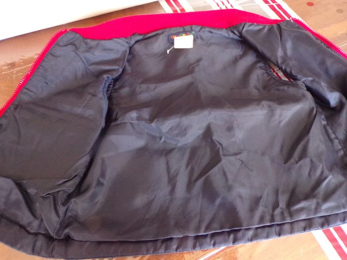 Veste sans manches 12 mois - photo numéro 2