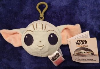 Porte clé peluche bébé yoda the mandalorian Star wars