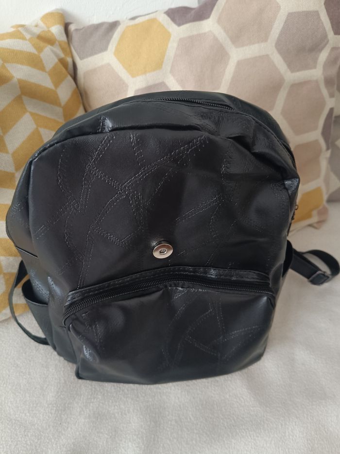 Sac à dos - photo numéro 3