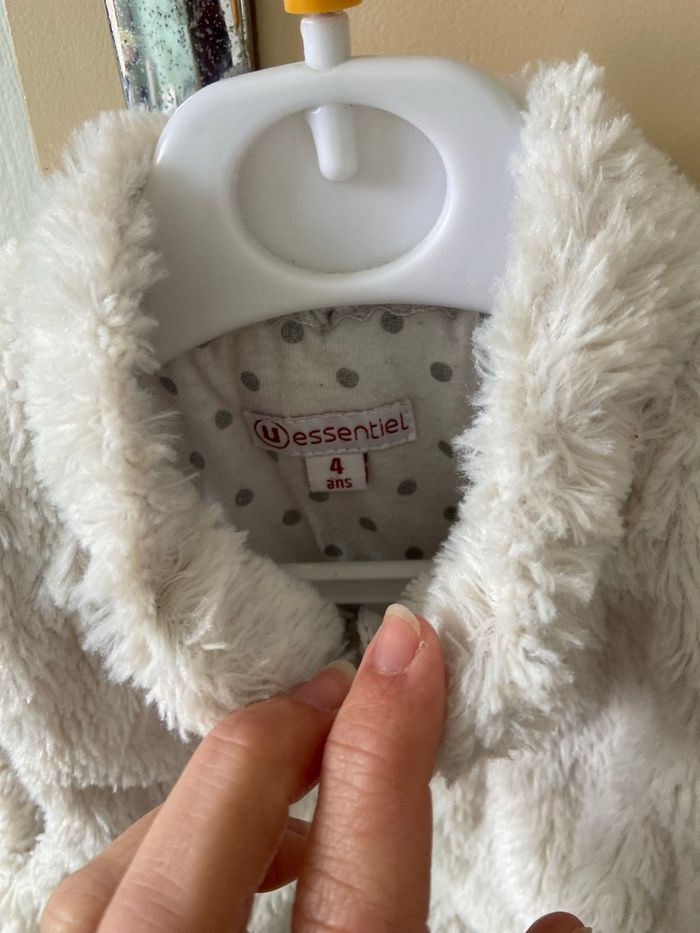 Veste fille 4 ans - photo numéro 2