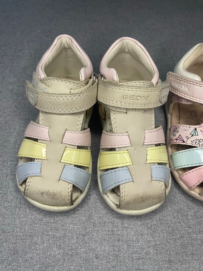 Lot 2 paires sandales Geox – Taille 20 - photo numéro 2