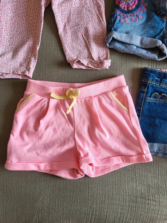 Lot bas pantalons leggings et shorts fille 3 ans Petits prix - photo numéro 2