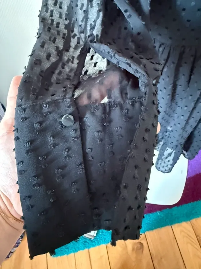 Robe noir H&M taille 38 en très bon état - photo numéro 6