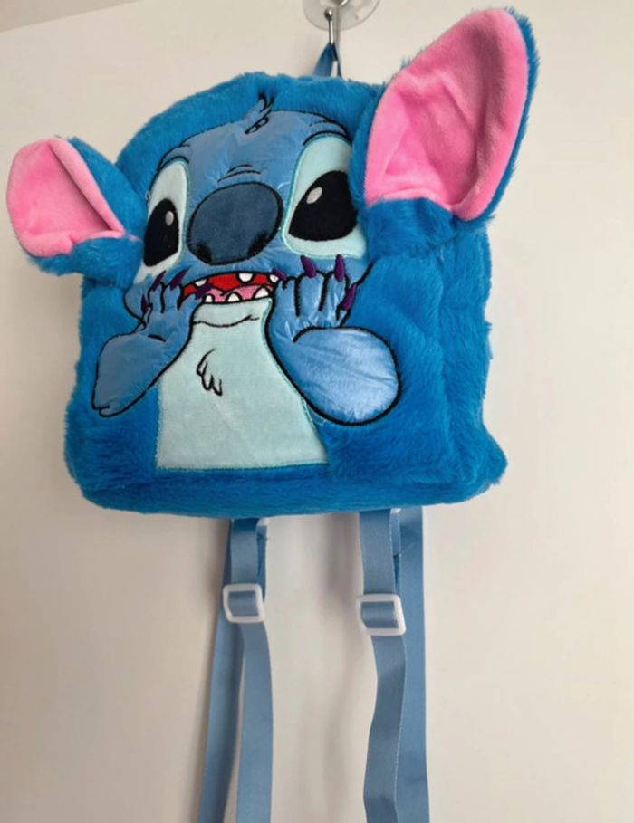 Sac à dos en peluche Stitch - photo numéro 3