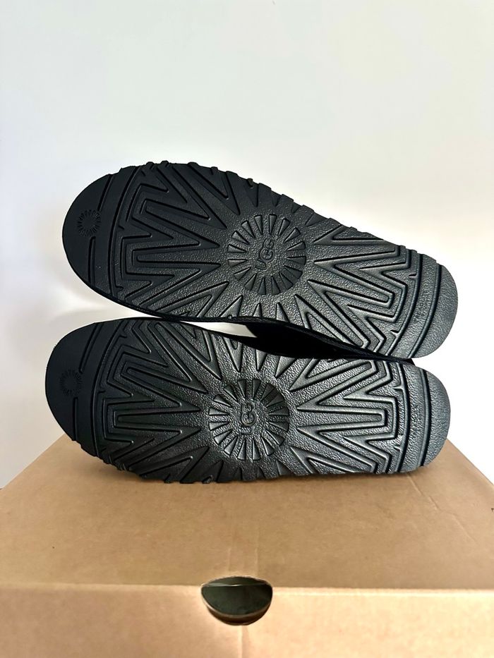 Bottes UGG Bailey Bow II originales noires neuves taille 39 - photo numéro 5