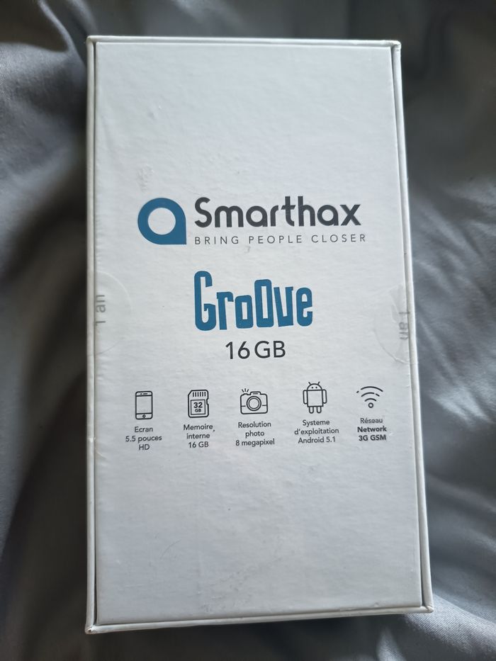 Téléphone groove neuf - photo numéro 2