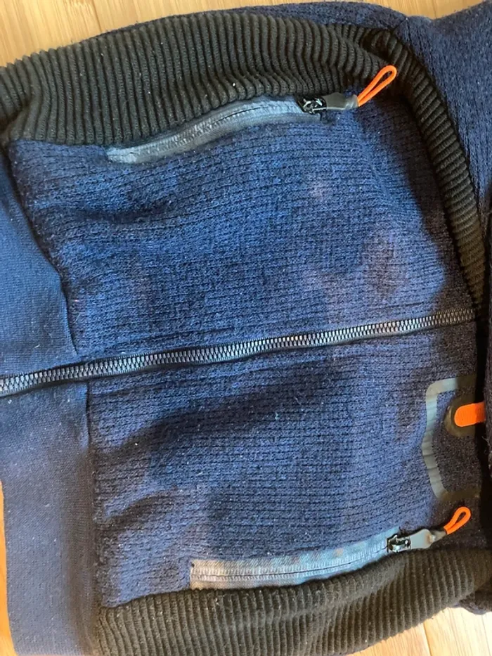 5 ans - gilet bien doux et chaud bleu marine -  idéal en mi-saison ou pour le ski - photo numéro 4