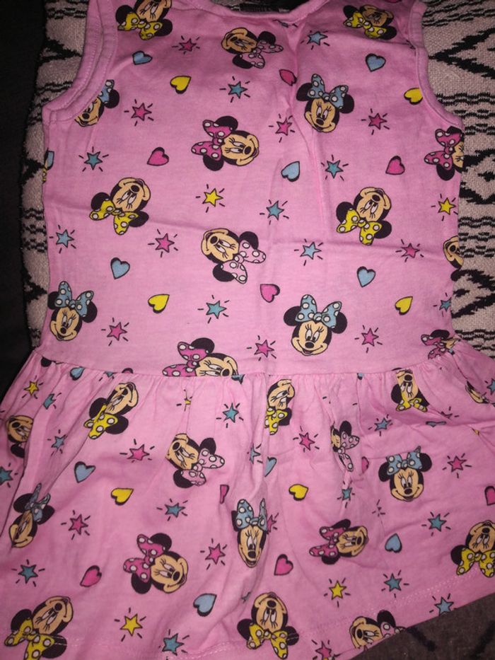 Robe taille 2 ans 92cm Disney Minnie action