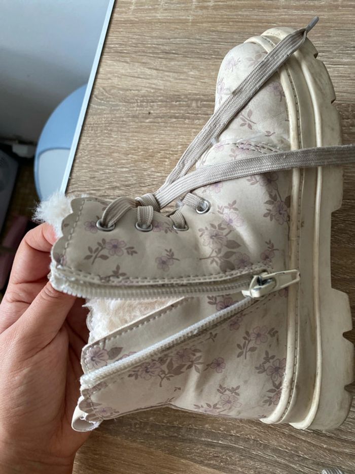 Bottine polaire à fleurs taille 29 - photo numéro 4