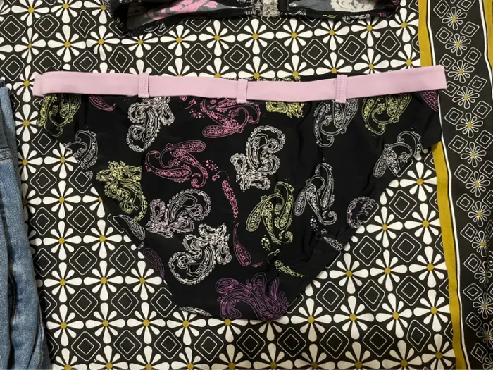 Maillot de bain 2 pièces - photo numéro 2
