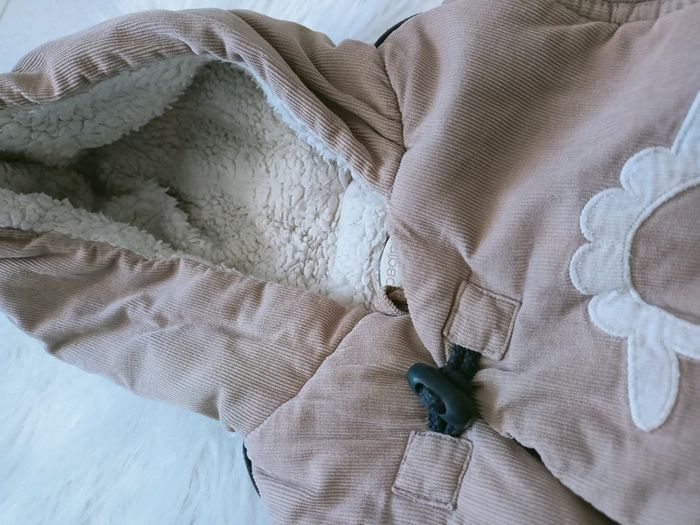 Combinaison en velours taupe fourré 3/6mois-67cm N*0674 - photo numéro 2