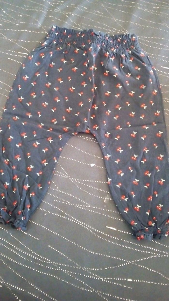 Pantalon fluide marine avec cerises - photo numéro 4