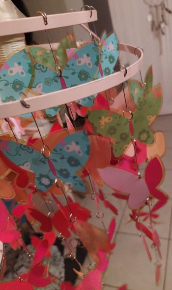 Très beau Luminaire avec des papillons 🦋 neuf