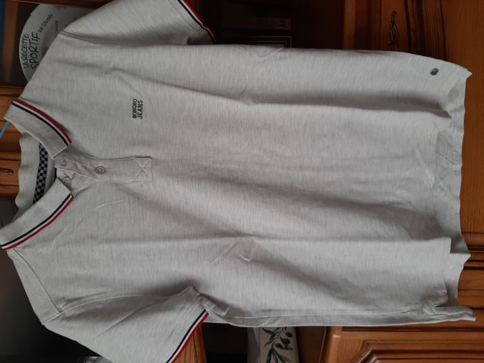 4 tee shirts hommes Taille L - photo numéro 2