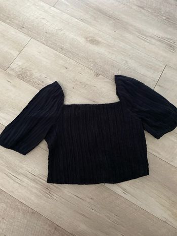 T shirt crop top