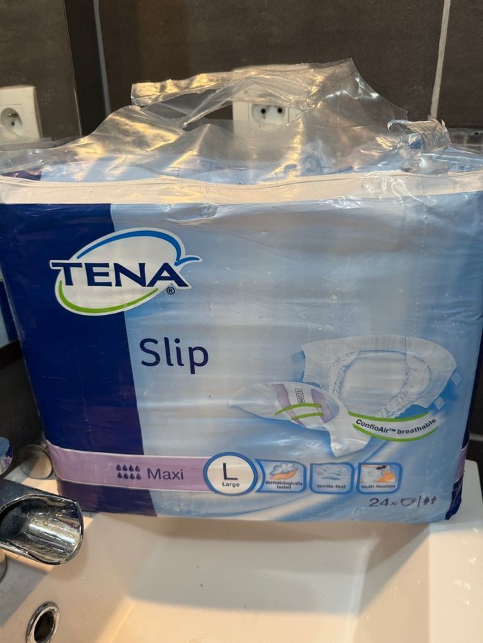 Slip couches tena L adulte