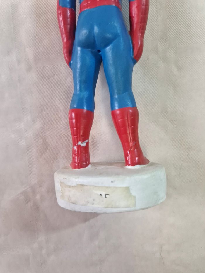 Figurine vintage Spider man  , en porcelaine   , 90's - photo numéro 5