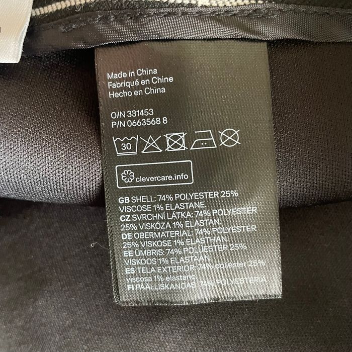 Jupe courte noire à carreaux blancs H&M taille 42 zip doré devant style graphique V062 - photo numéro 10