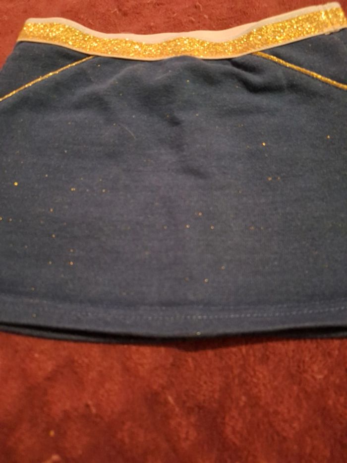 Jupe bleu doré pailleté 3 ans - photo numéro 2