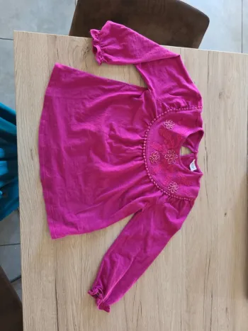 T-shirt manches longues TAO 6 ans