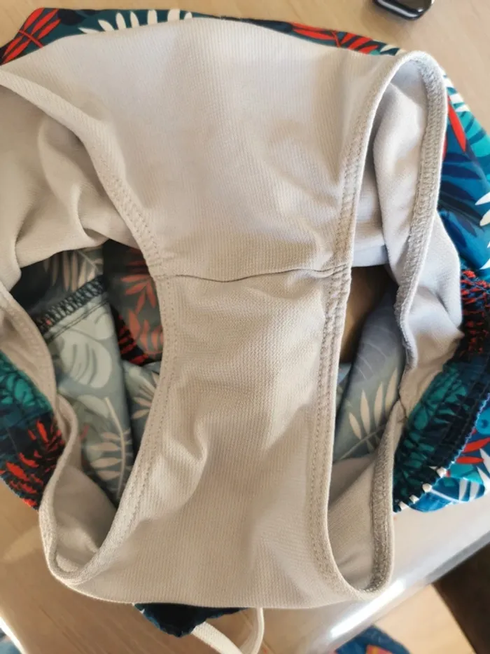 Maillot de bain 5 ans - photo numéro 4