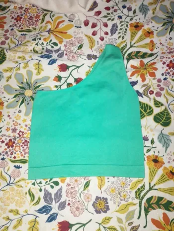 Lot 2 débardeurs crop top Primark taille S