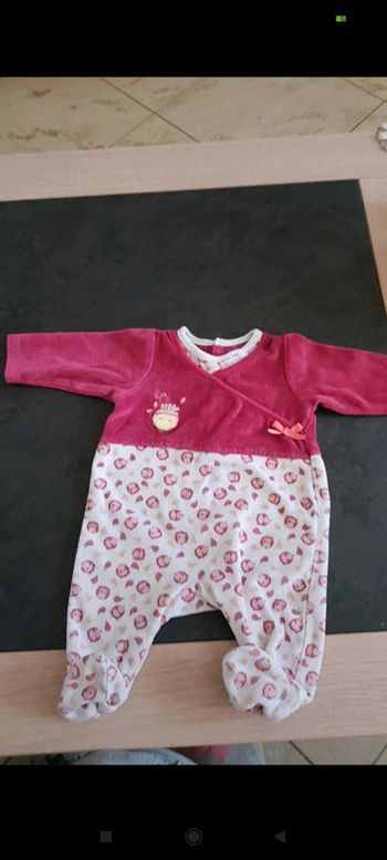 Pyjama 🍭 1 mois