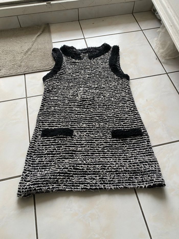 Robe année 60 taille 36 mango