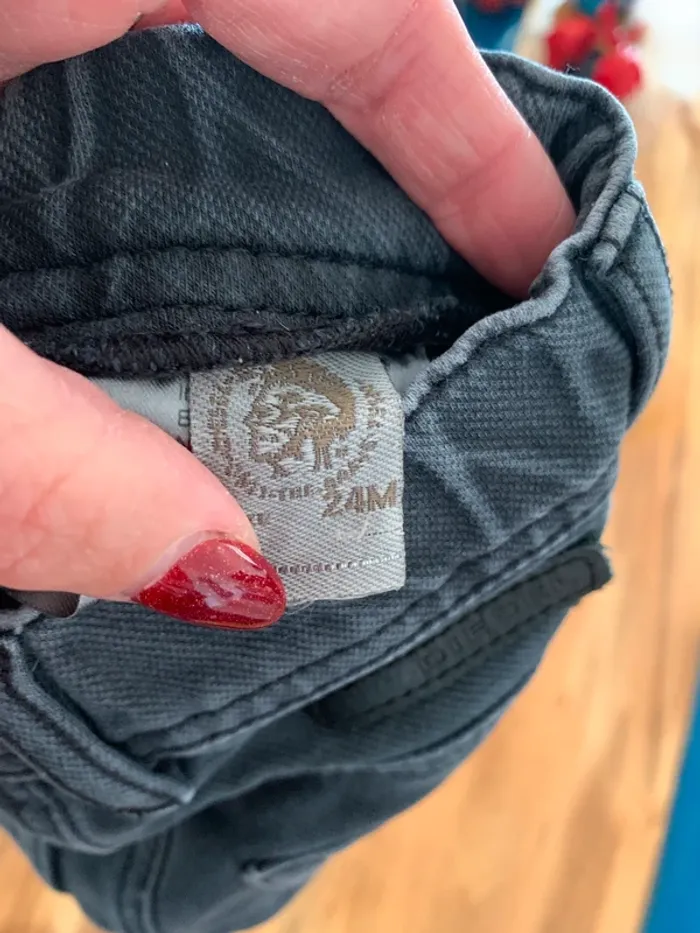 Pantalon Jogger Diesel taille 24 mois - photo numéro 4