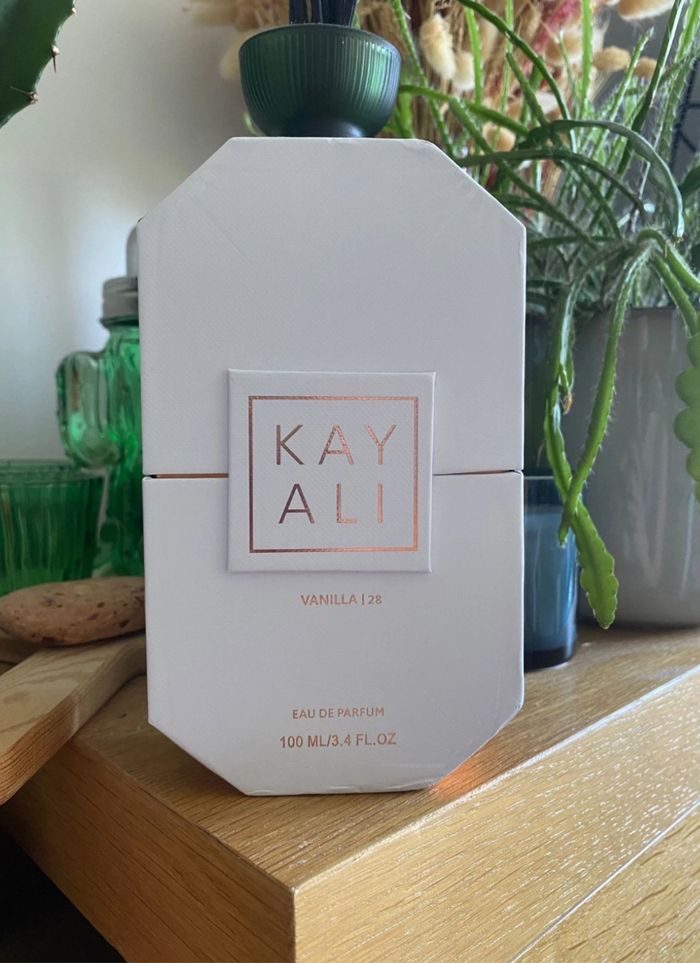 Kayali Vanilla | 28 – 100 ml – Neuf, scellé, parfum culte gourmand - photo numéro 2