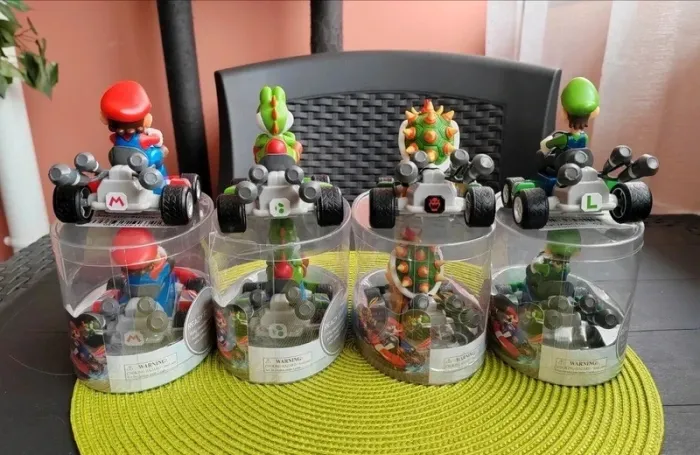 Lot de 4 Figurines - Mario Kart à propulsion - Nintendo, Wii - Mario, Yoshi, Bowser, Luigi - photo numéro 4