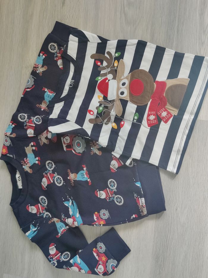 Sweat et tee shirt de Noël C&A Taille 3 ans