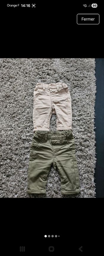 2 pantalons Chinos 