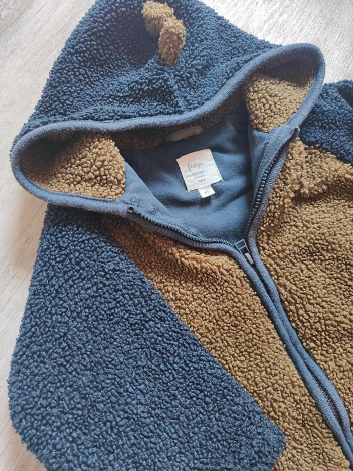 Veste à capuche dino 🦕 24m - photo numéro 3