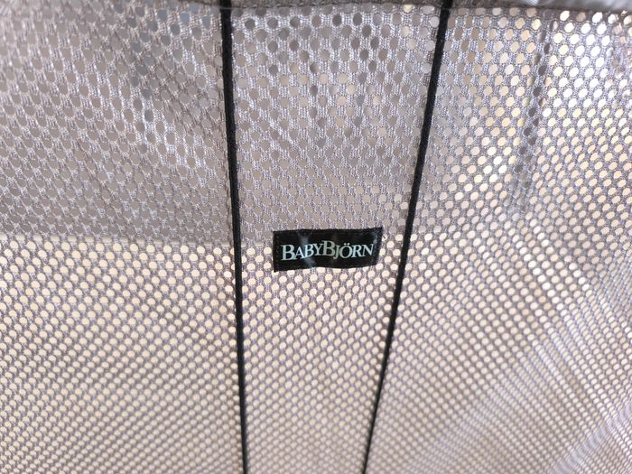 Lit parapluie babybjorn gris dernier modèle - photo numéro 2