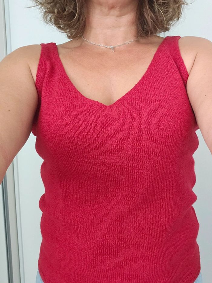 Jolie débardeur en 38 rouge