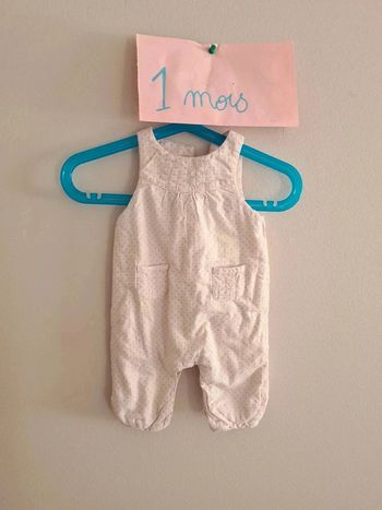 Combinaison salopette cyrillus 1 mois