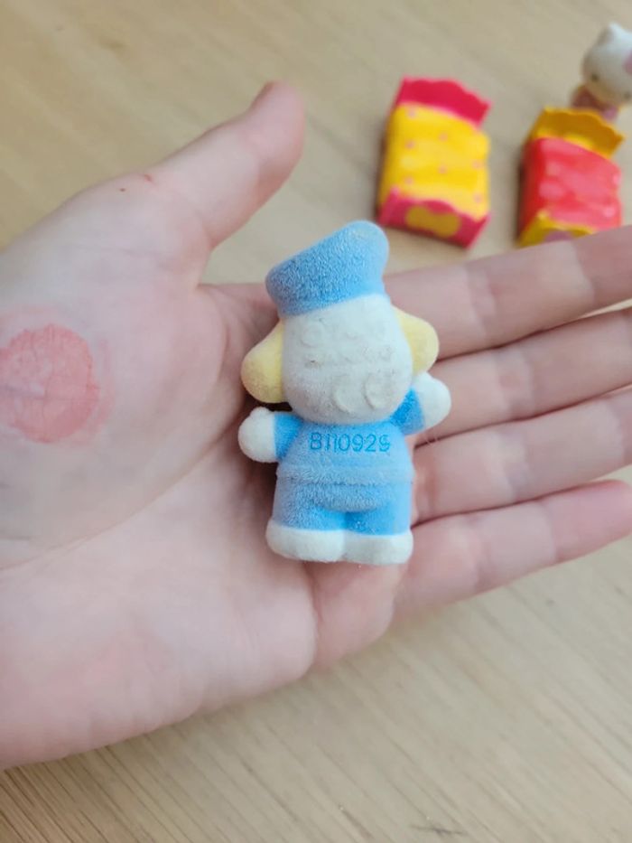 Lot chambre hello kitty tout doux personnage sanrio - photo numéro 4